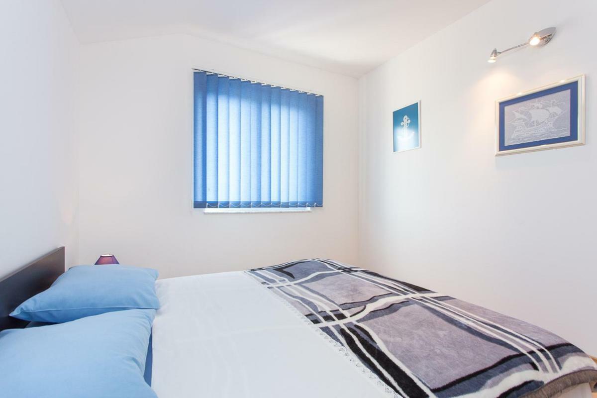 Adria Punat Apartments Eksteriør bilde
