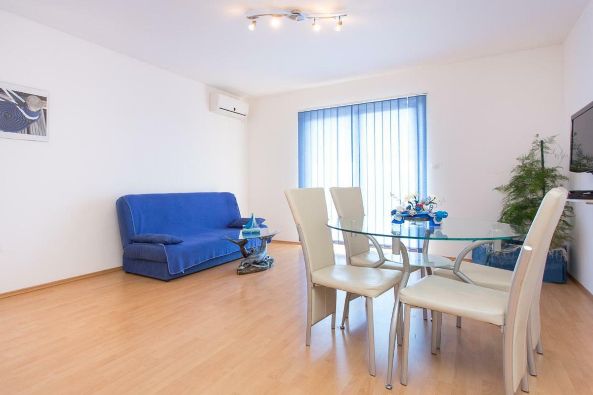 Adria Punat Apartments Eksteriør bilde