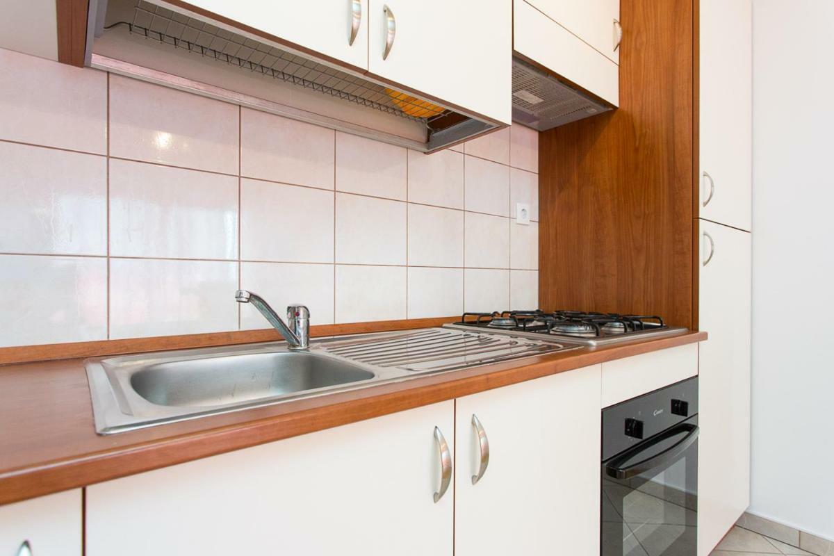 Adria Punat Apartments Eksteriør bilde