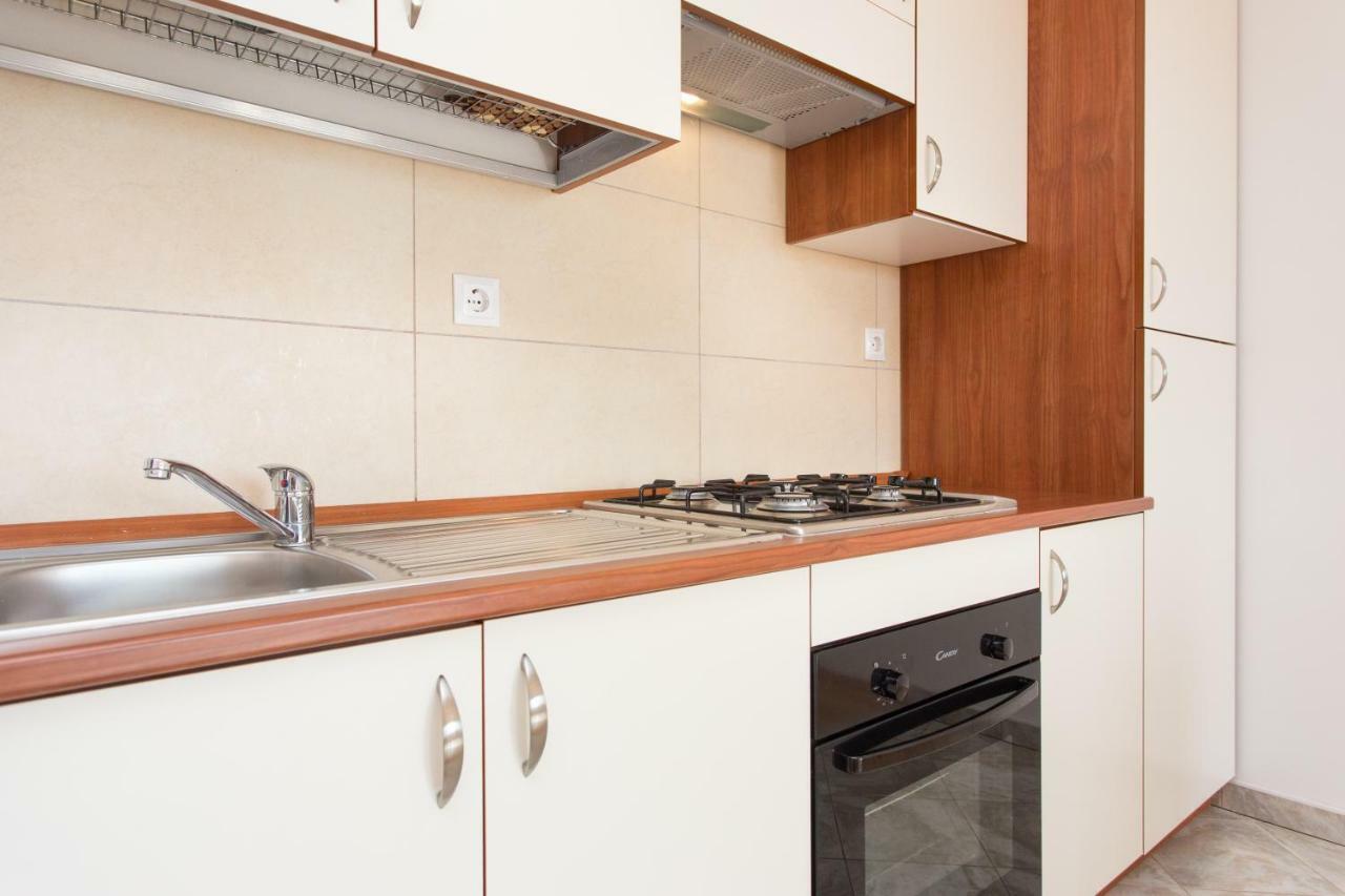 Adria Punat Apartments Eksteriør bilde